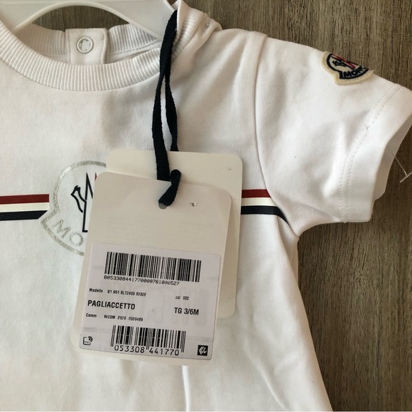 BNWT MONCLER Baby PAGLIACCETTO onesie, size 3-6 months - Picture 5 of 8